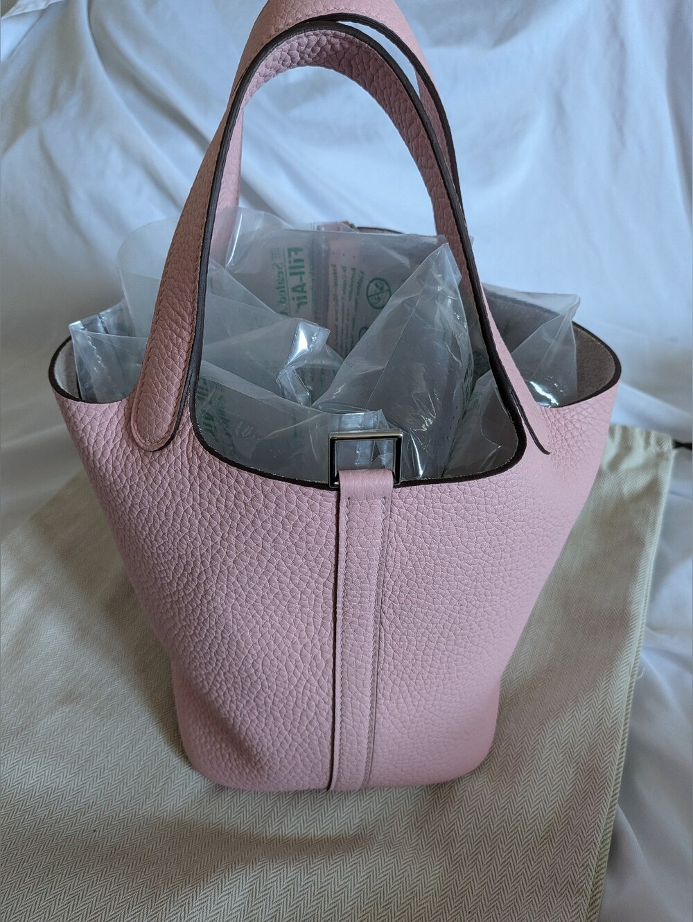 Authentic Hermes Picotin 18